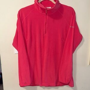 Columbia Woman’s Zip-Up Sweater in Pink Fleece Large